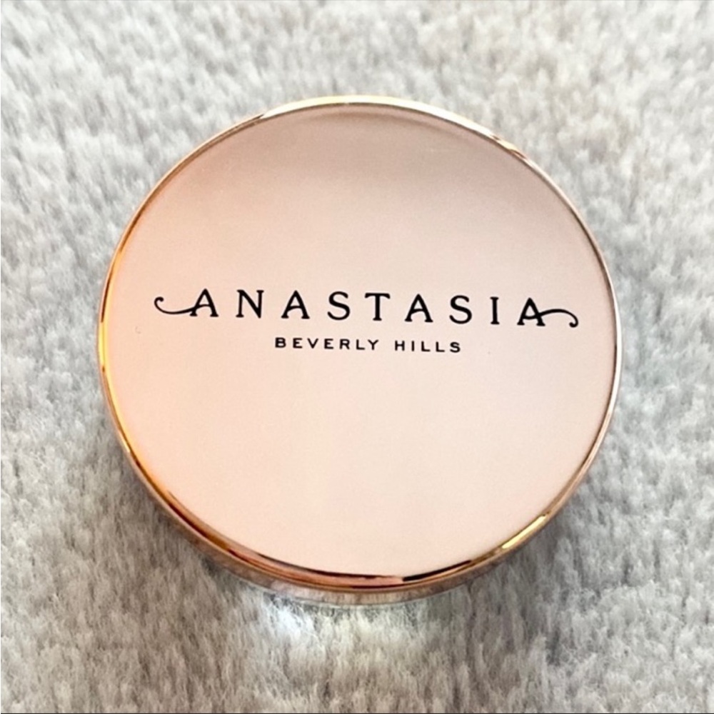🎉HP x3!🎉Anastasia Beverly Hills Brow Freeze Brow Styling Wax - 0.28oz/8g